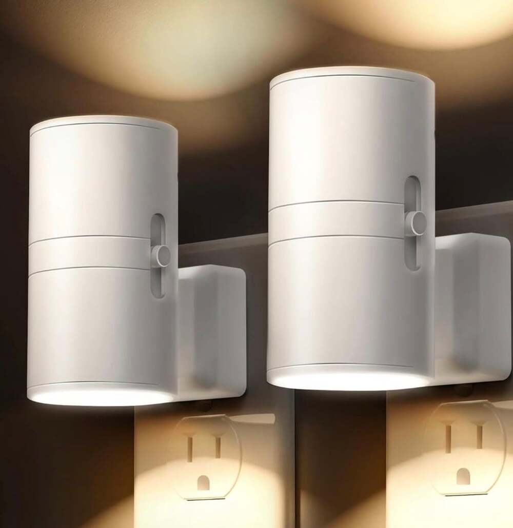 Motion Sensor Night Light Plug in 2 Pack White